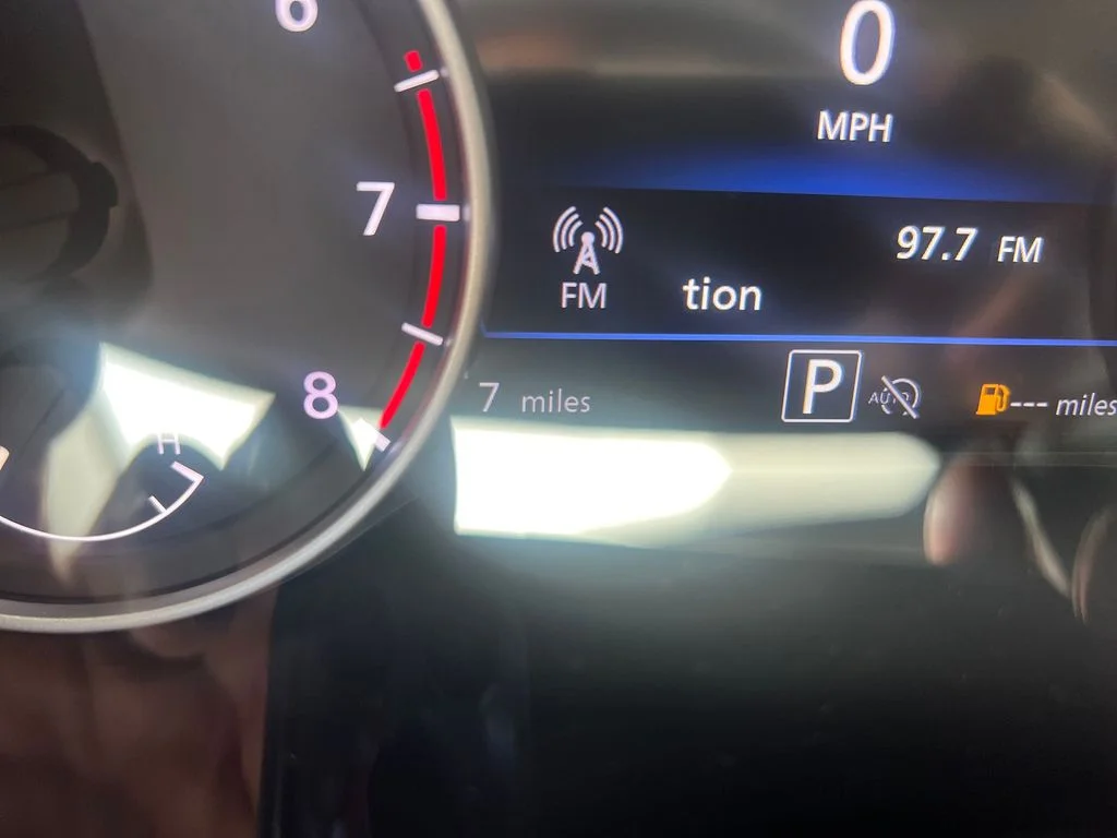 Used 2025 Black Nissan SR image 18