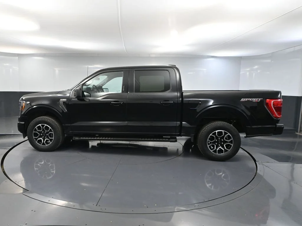 2023 Ford F-150 XLT - Photo 11