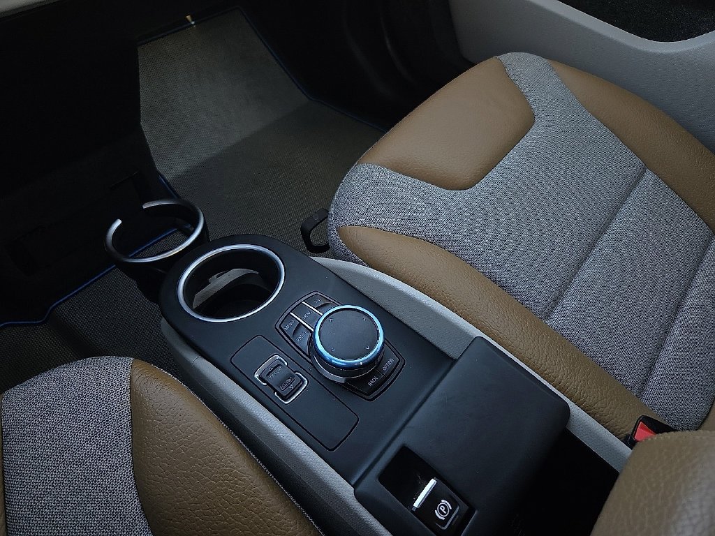 Used 2017 Gray BMW 94Ah image 25