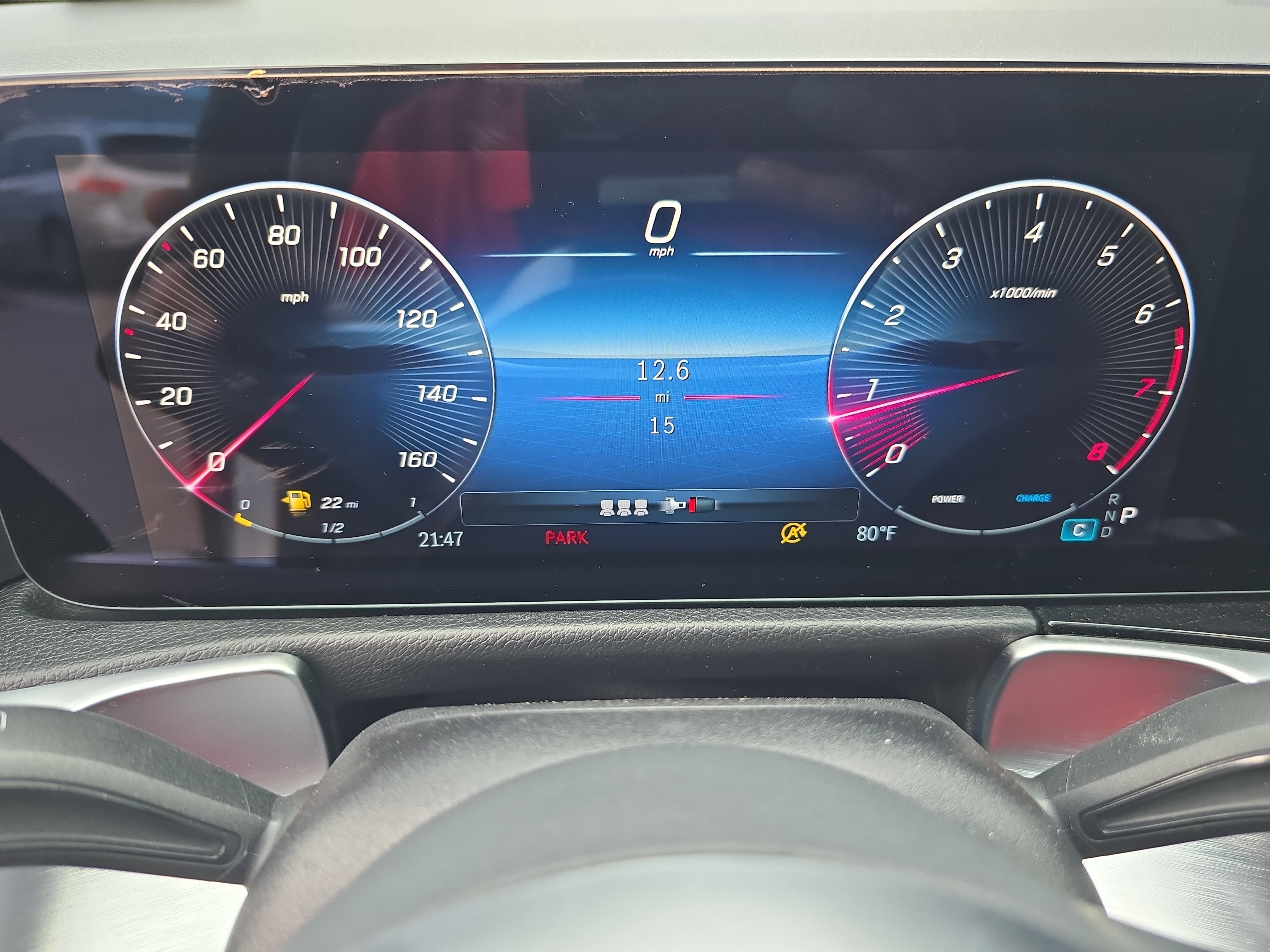 New 2025 Polar White Mercedes-Benz GLB250 image 20