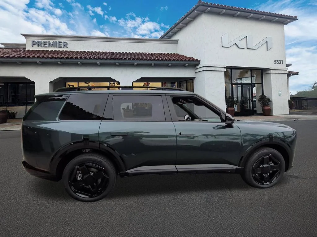 New 2027 Black Kia X-Line EX image 9