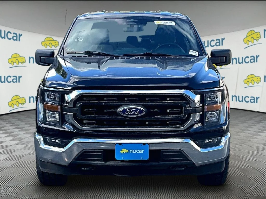 Used 2023 Black Metallic Ford XLT image 3