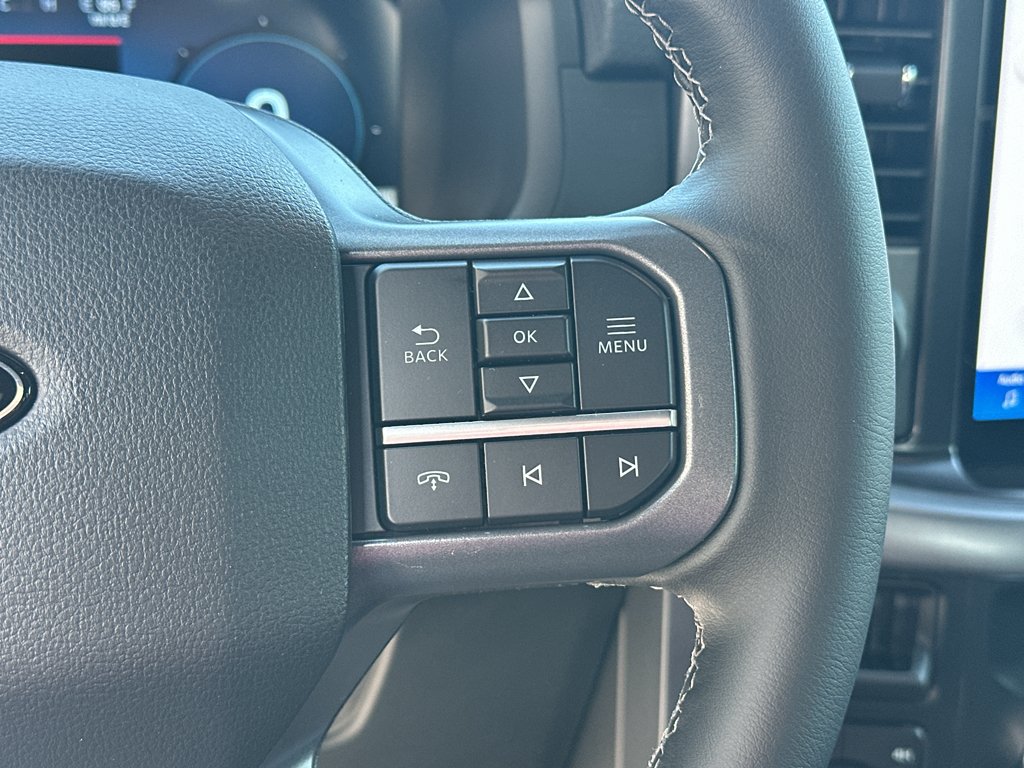 New 2026 Oxford White Ford XLT image 18