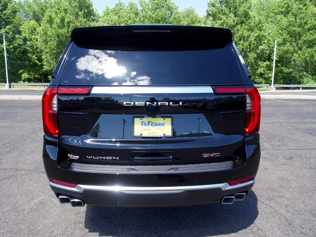 New 2026 Onyx Black GMC Denali image 8
