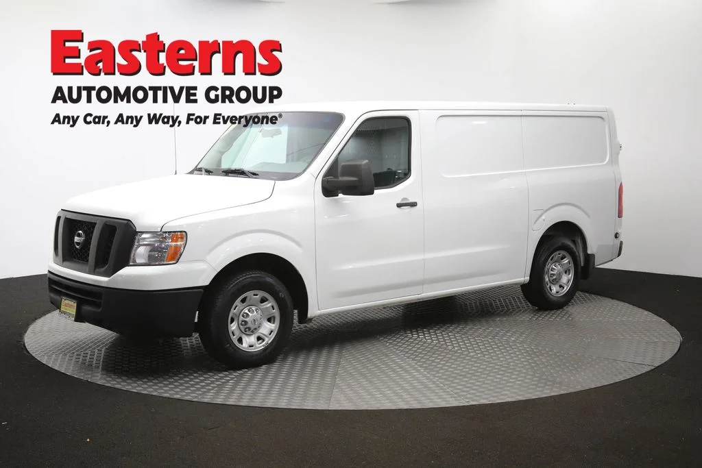 Used 2018 White Nissan SV image 57