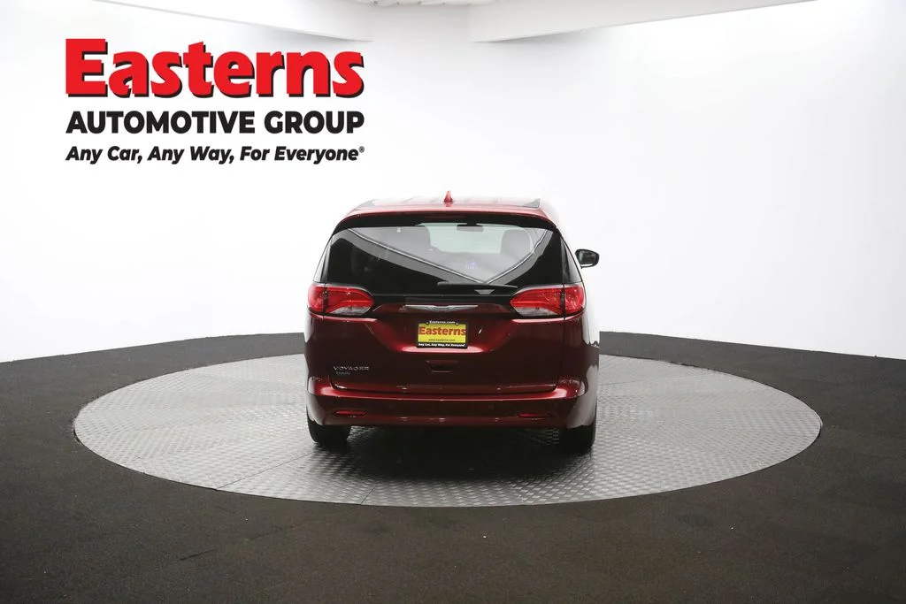 Used 2020 Red Chrysler LX image 36