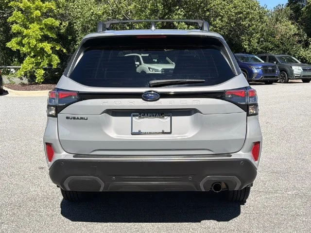 Used 2025 Beige Subaru Limited image 12