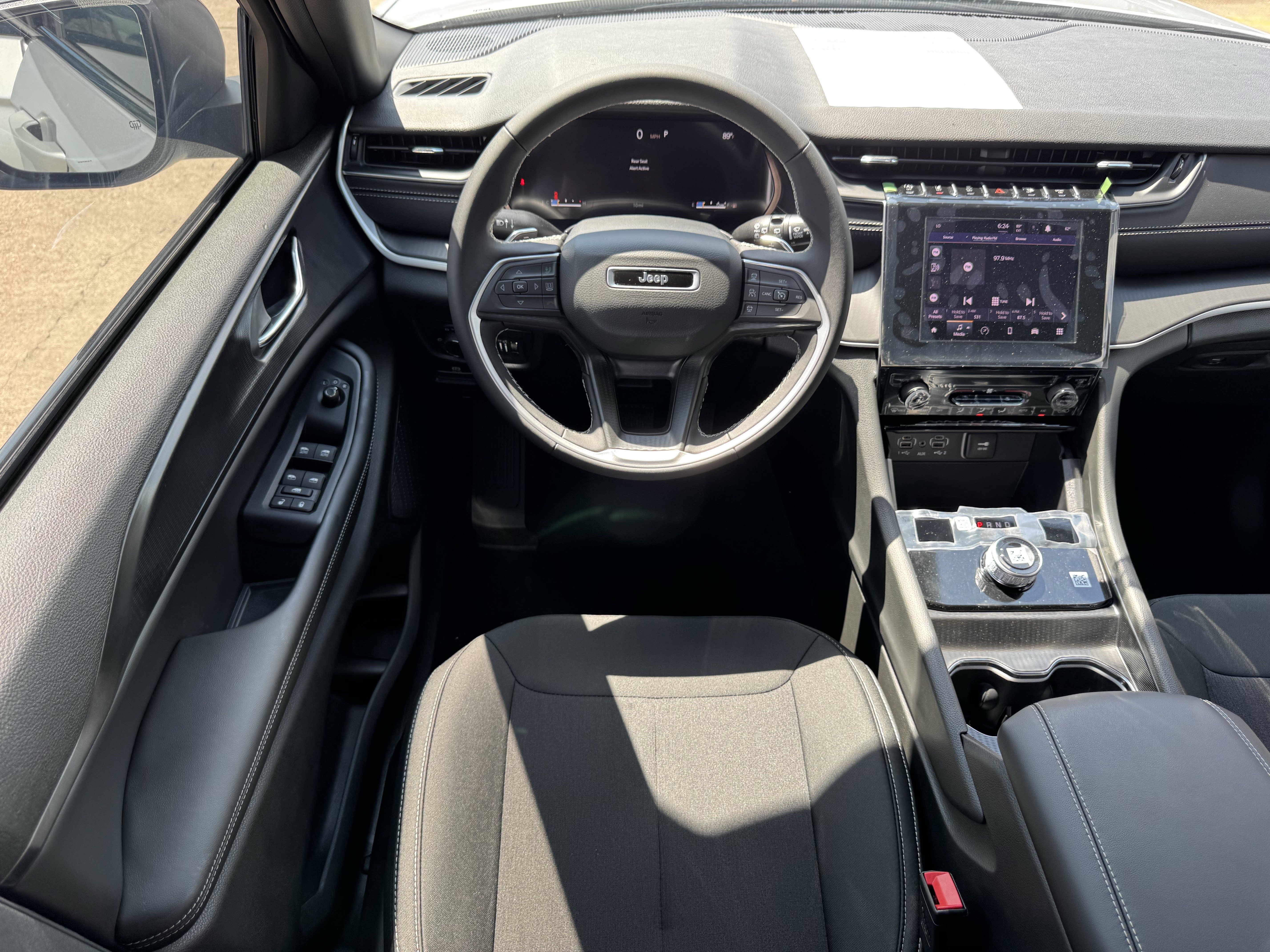 New 2026 Silver Zynith Exterior Paint Jeep Laredo image 13