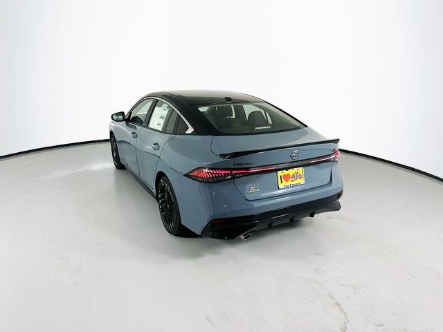 New 2026 Atlantic Gray Metallic / Super Black Two-tone Nissan SR image 6