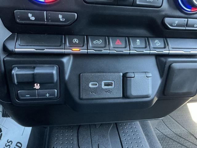Used 2021 Brown Chevrolet LT image 29