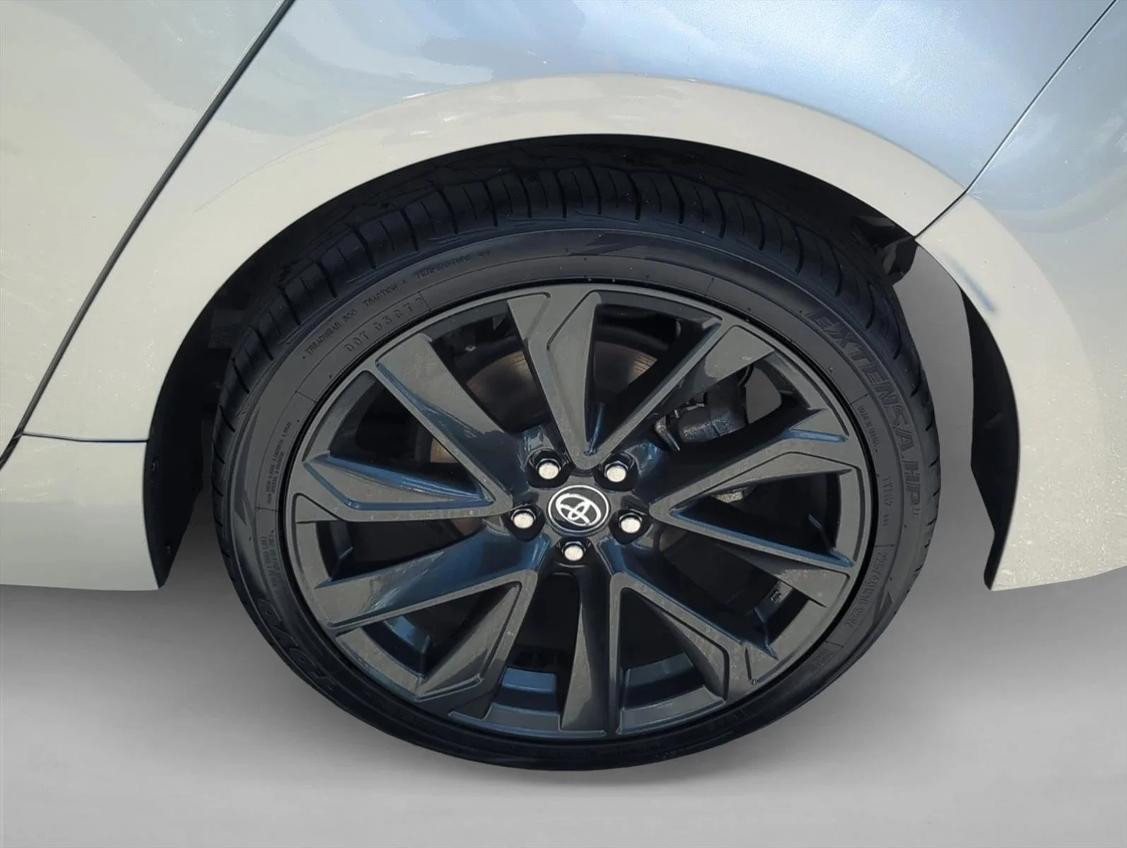 Used 2024 Classic Silver Metallic Toyota SE image 9