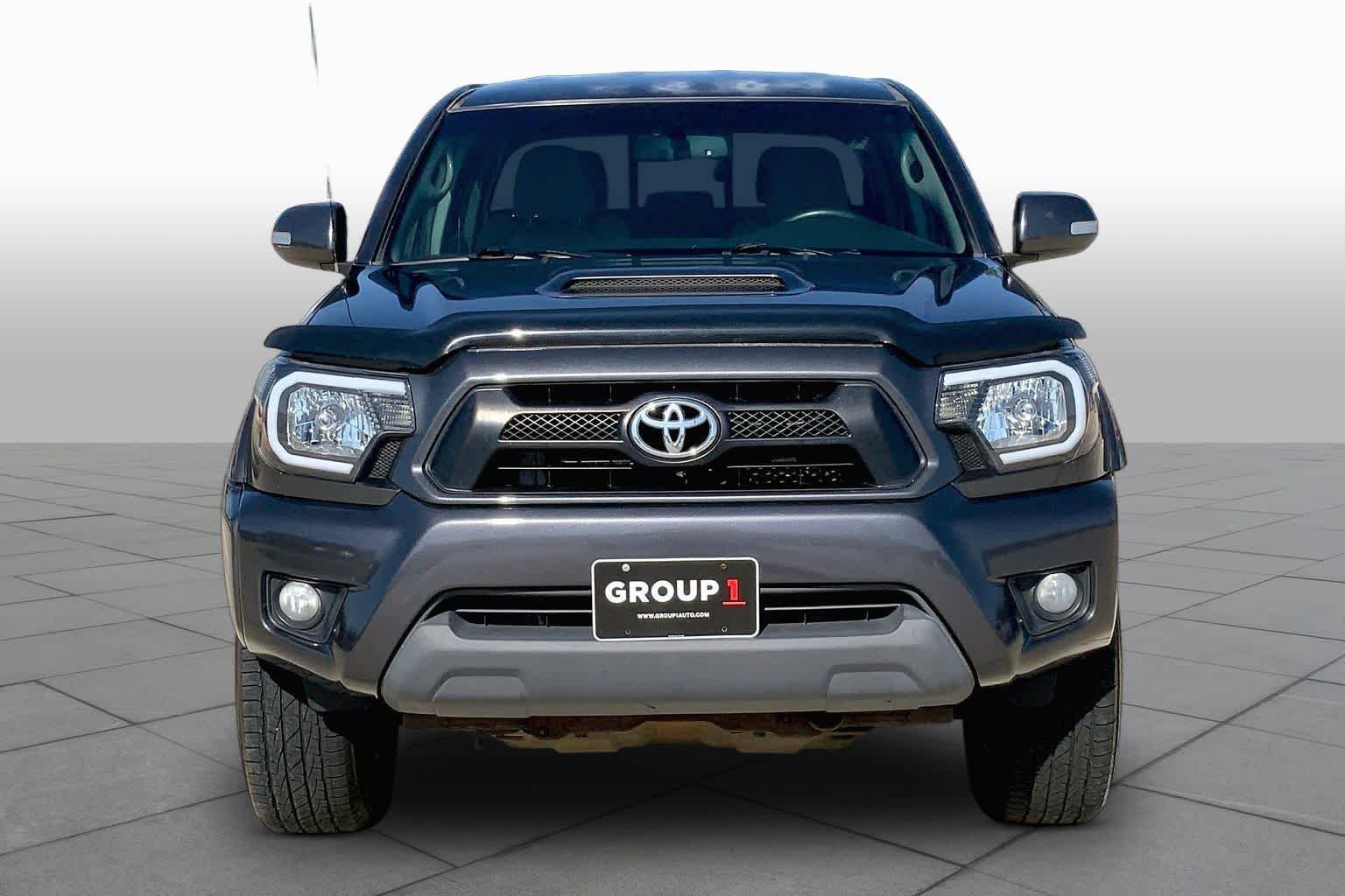Used 2013 Magnetic Gray Metallic Toyota  image 4