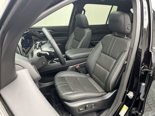 Used 2025 Mosaic Black Metallic Chevrolet AWD High Country image 10