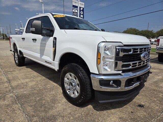 Used 2024 Oxford White Ford XLT image 7