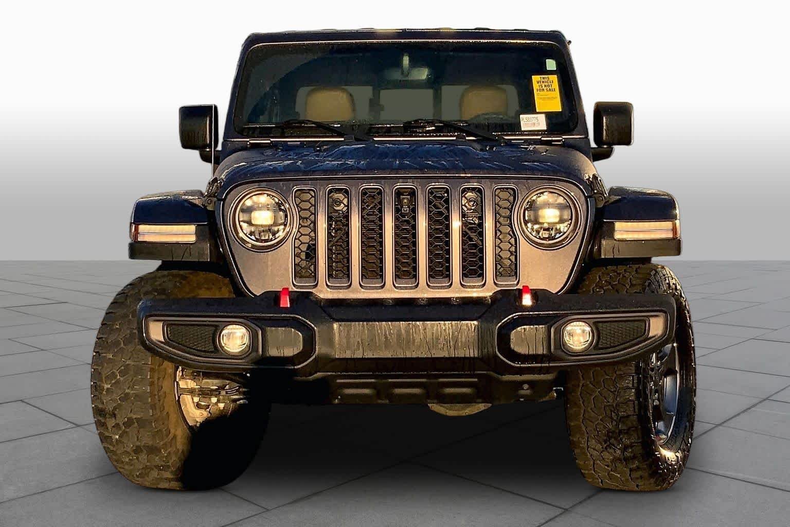 Used 2023 Granite Crystal Metallic Clearcoat Jeep Rubicon image 4