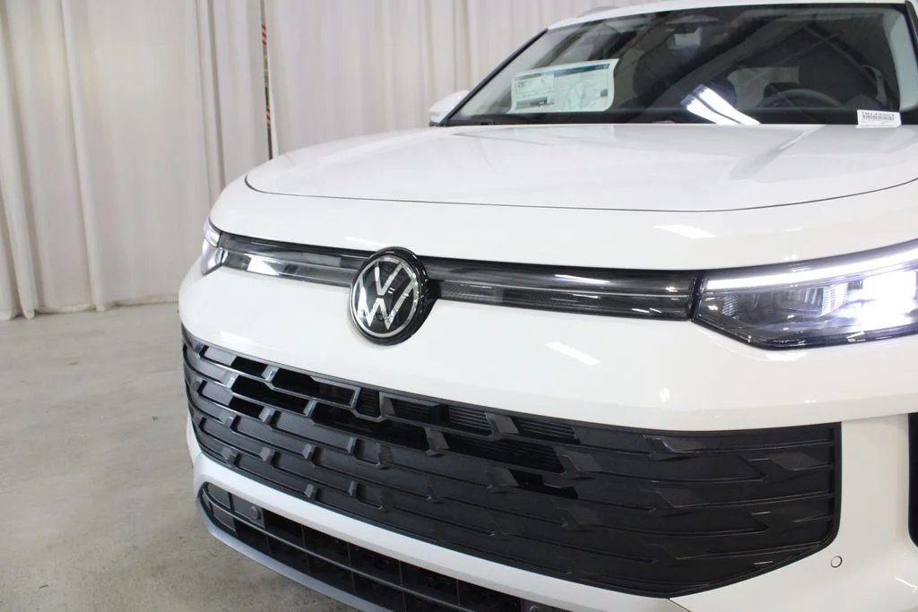 New 2026 White Volkswagen 2.0T S image 32