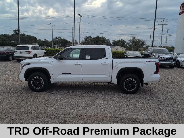 New 2026 Ice Cap Toyota SR5 image 3