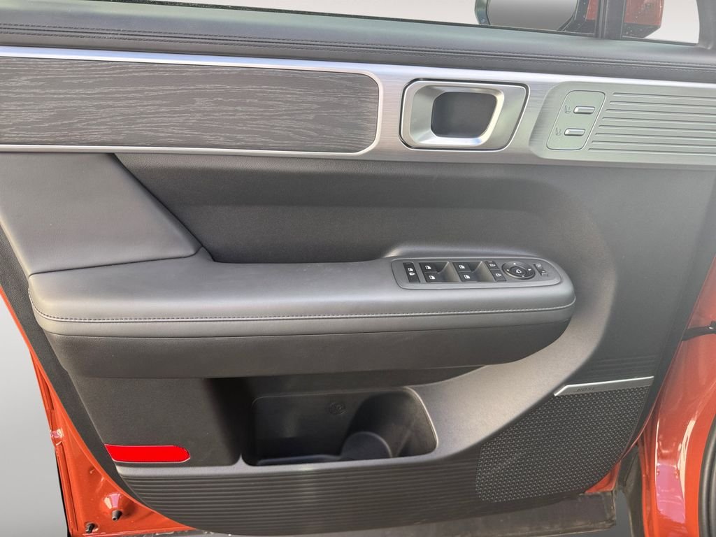 Certified Used 2025 Orange Hyundai Limited image 10