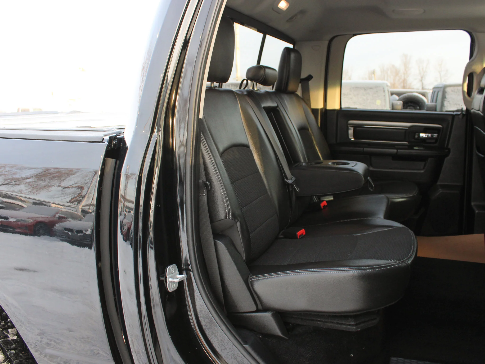 Used 2014 Black RAM Sport * One Owner | HEMI V8 | Heated Seats | Remote Start | Alpine | Mechanic Special image 15