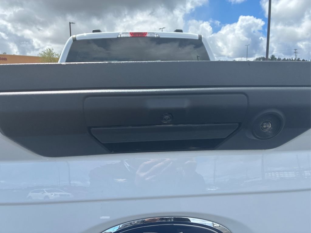 Used 2023 White Ford XLT image 24