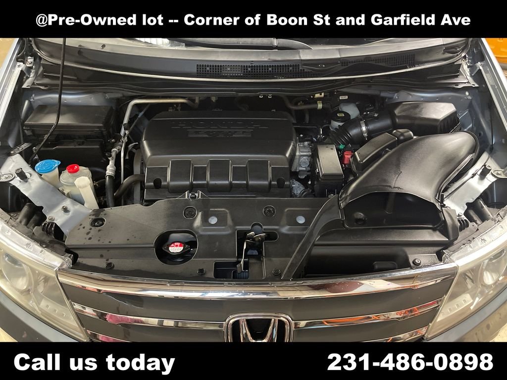 Used 2012  Honda EX-L image 9