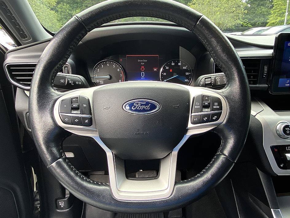 Used 2021 Silver Metallic Ford XLT image 14