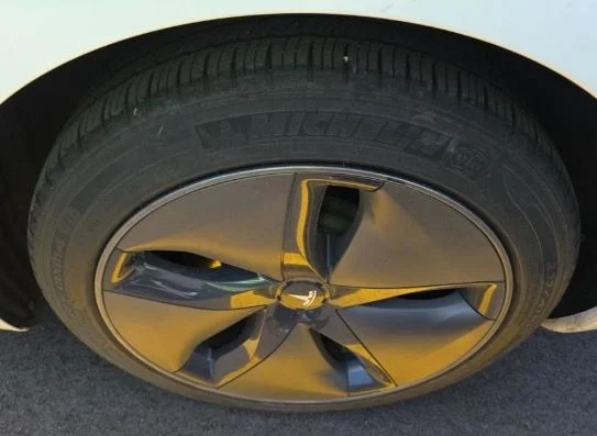 Used 2020 White Tesla Standard image 12