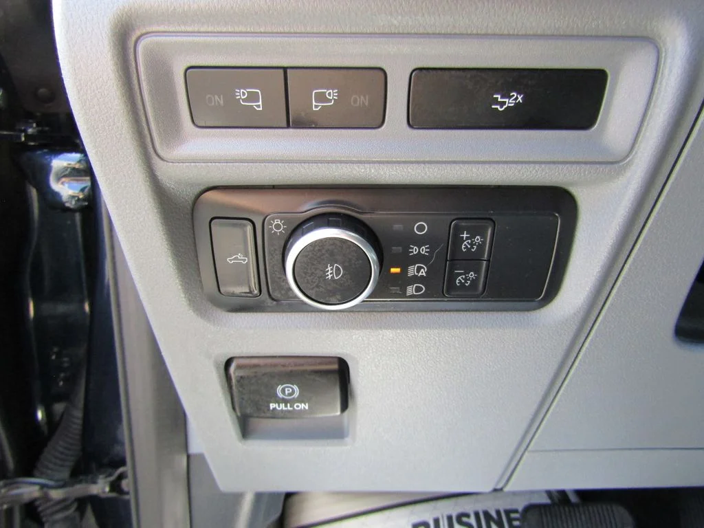 2023 Ford F-150 XLT - Photo 21