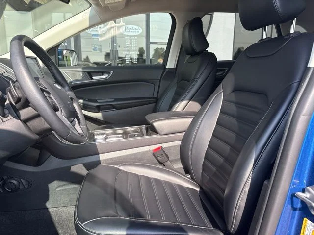 Used 2024 Blue Ford SEL image 3
