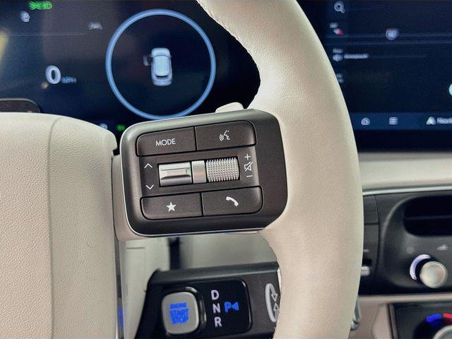 New 2026 White Hyundai Blue SEL Premium 8P image 18