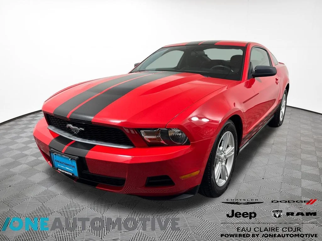 2010 Ford Mustang V6's photo