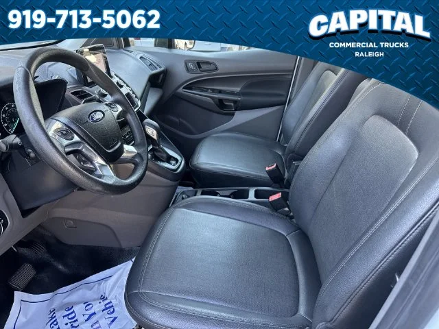 Used 2020 White Ford XL image 21