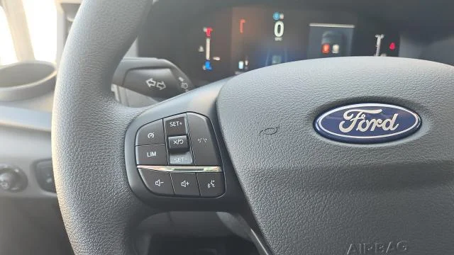 New 2026 Oxford White Ford 250 MR XL RWD image 37