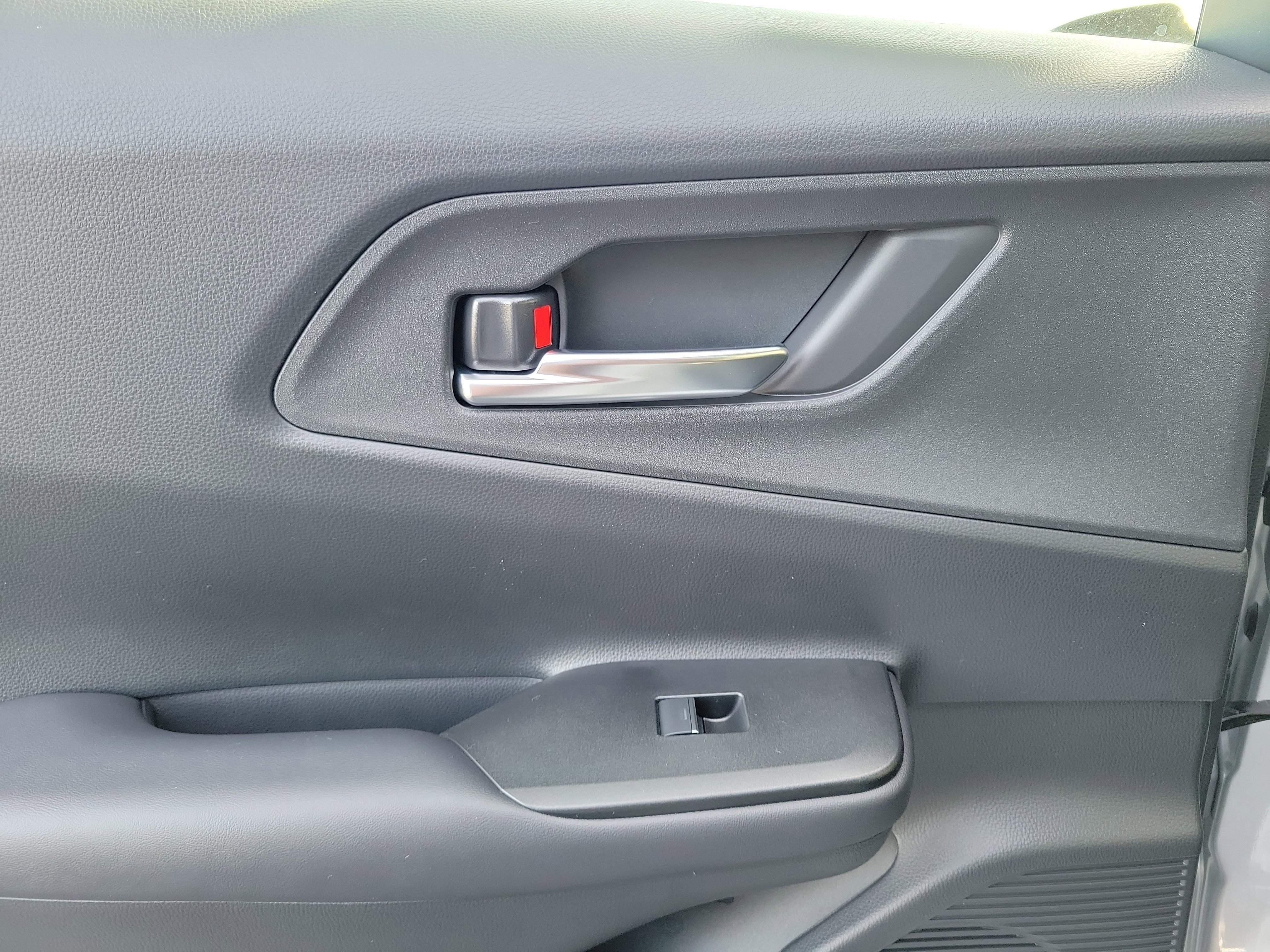 2026 Toyota Prius Plug-in Hybrid XSE Premium - Photo 13
