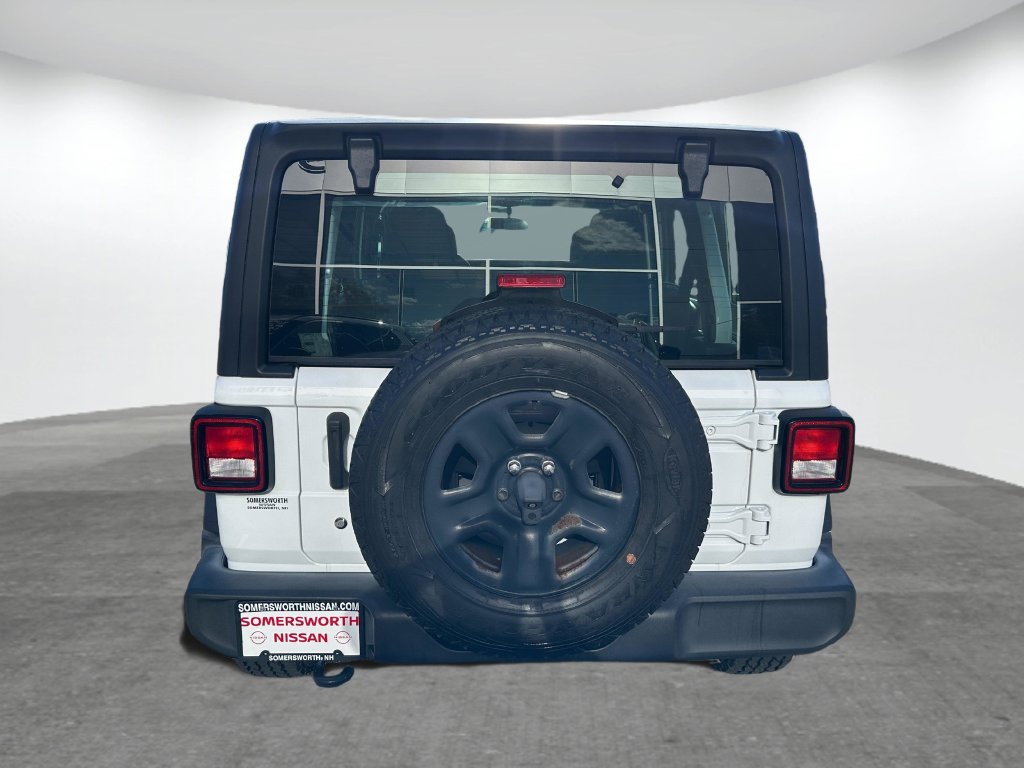Used 2018 White Jeep Unlimited Sport image 7