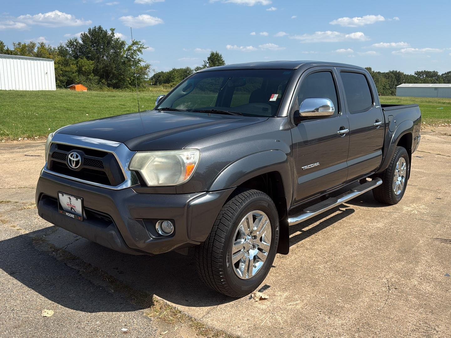Used 2013 Magnetic Gray Metallic Toyota PreRunner V6 image 3