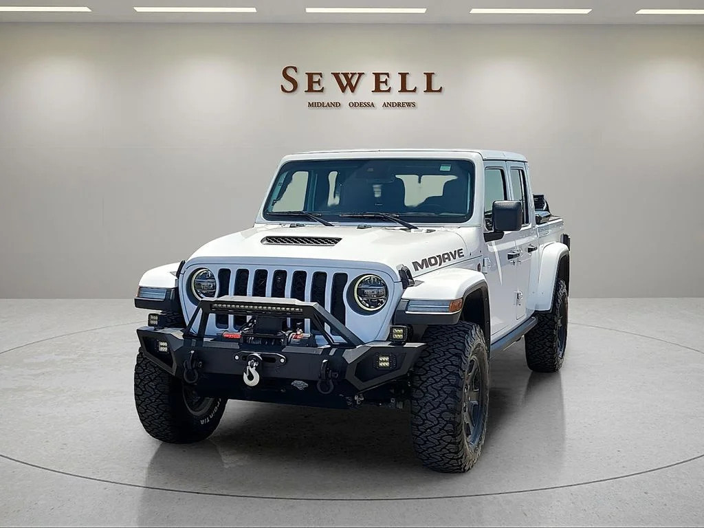 2021 Jeep Gladiator Mojave's photo