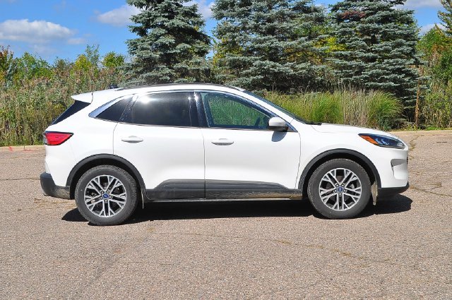 Used 2020 Ford Escape SEL with VIN 1FMCU0H68LUA00816 for sale in Canton, MI