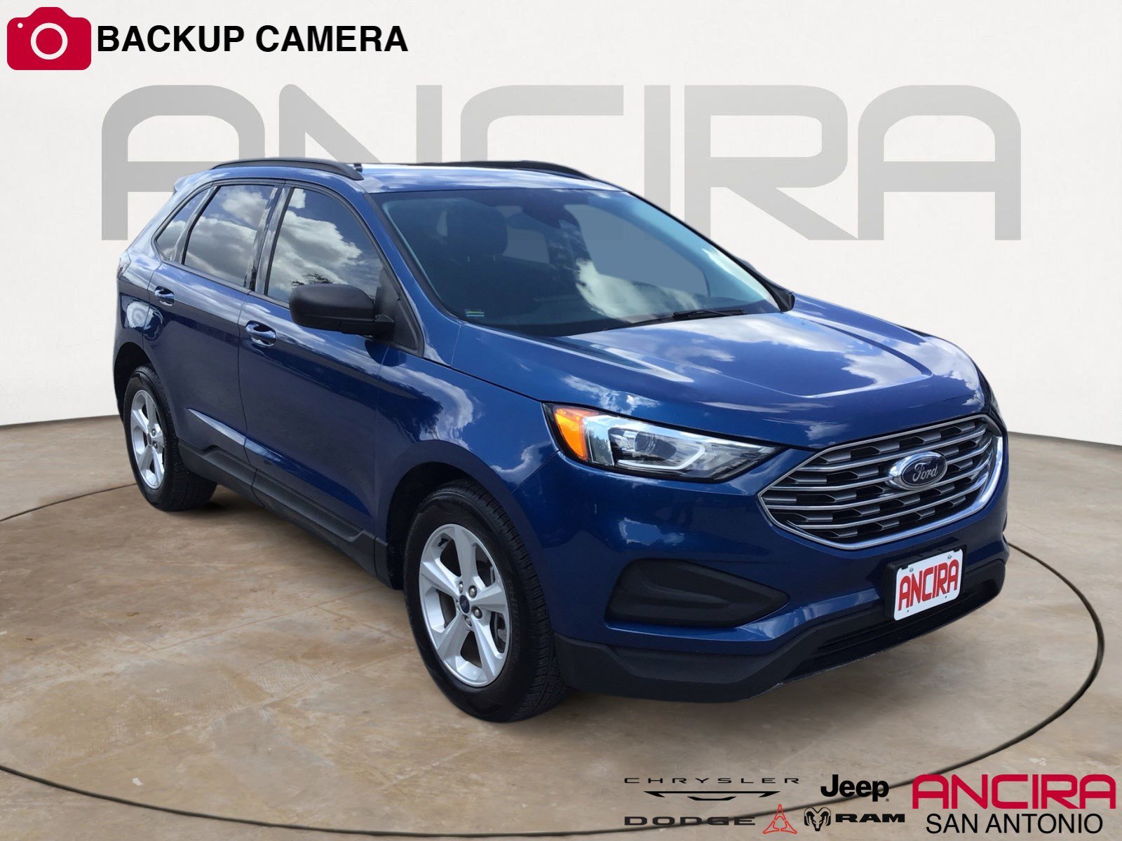 2021 Ford Edge SE's photo