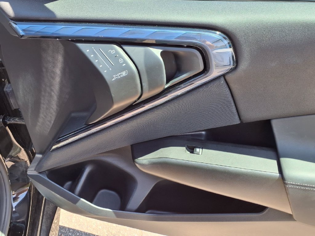 2025 BMW X3 30 - Photo 24