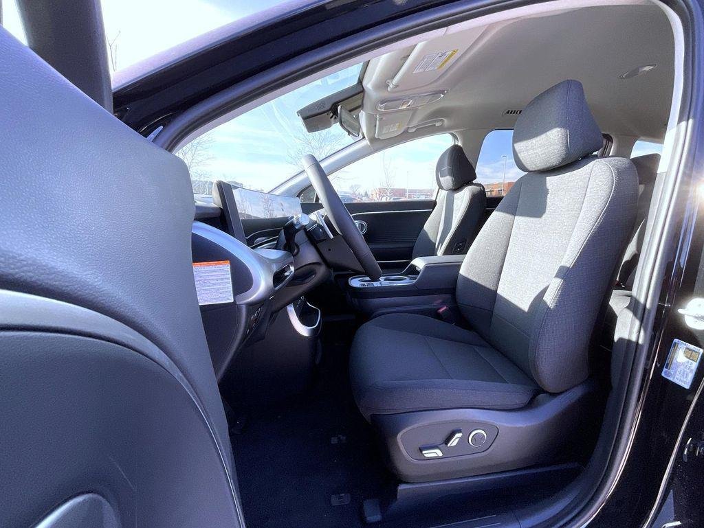 2026 Hyundai IONIQ 9 SE - Photo 10