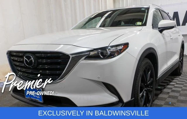 Used 2022 White Mazda Touring Plus image 2