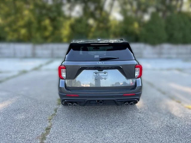 Used 2020 Gray Ford ST image 12