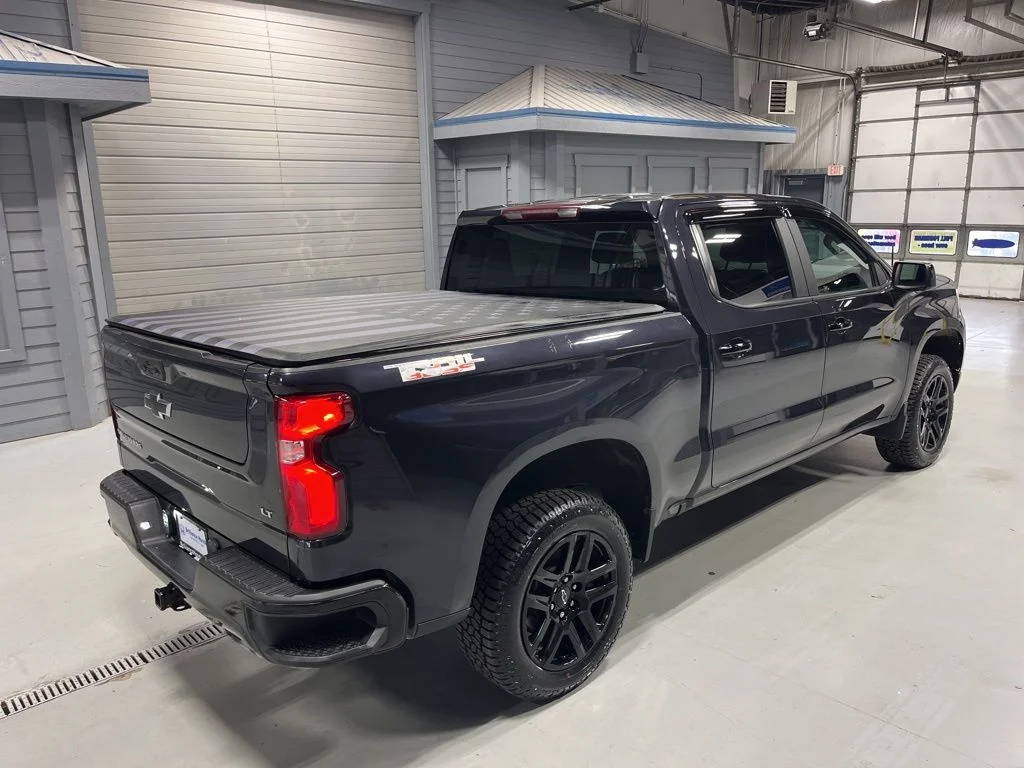 Used 2022 Ash Chevrolet LT Trail Boss image 9
