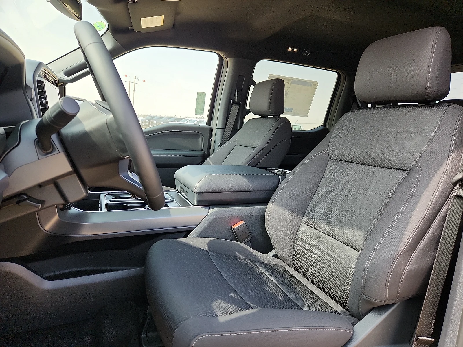 New 2026 Carbonized Gray Metallic Ford XLT image 17