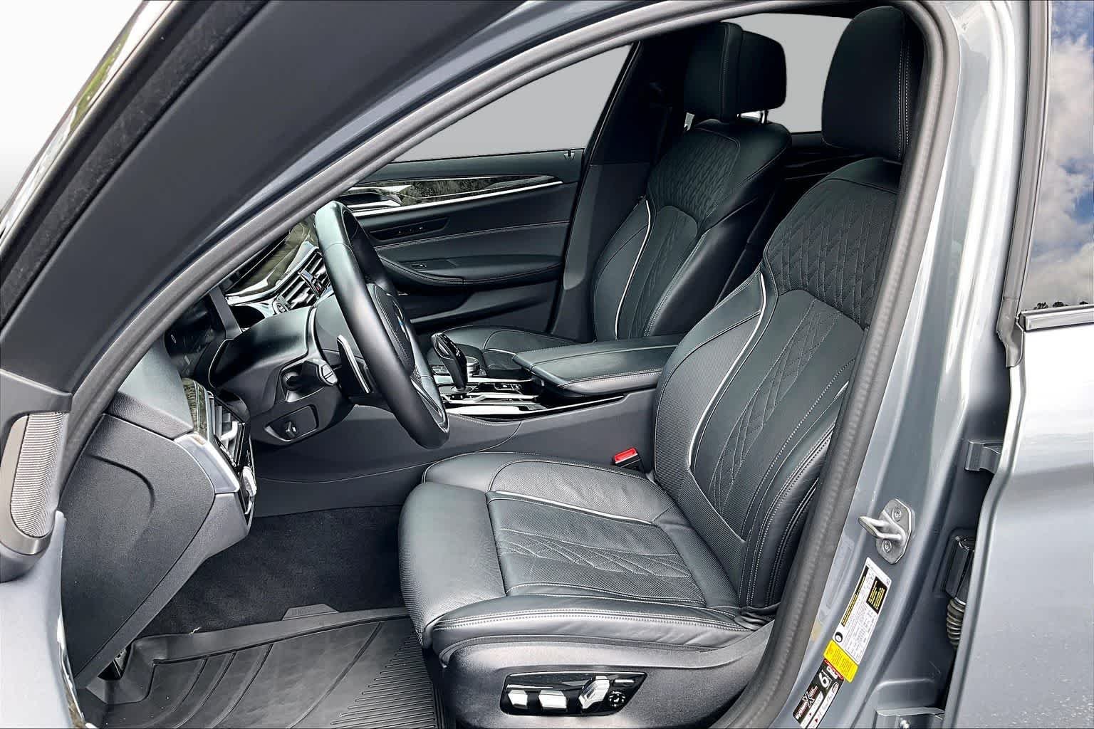 Certified Used 2023 Skyscraper Gray Metallic BMW 540i image 9