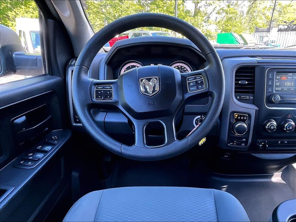 Used 2019 Granite Crystal Metallic Clearcoat Ram Express image 17