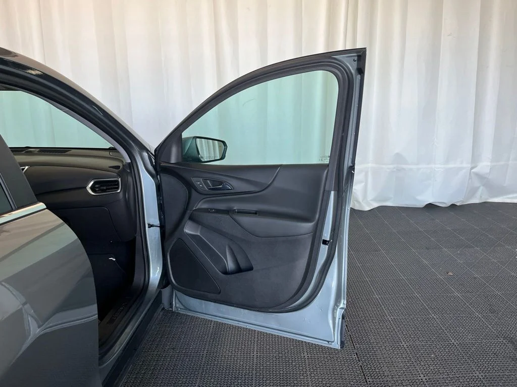Used 2024 Gray Chevrolet LT image 17