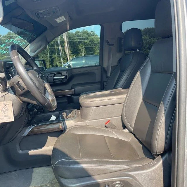Used 2021 Gray Chevrolet RST image 4