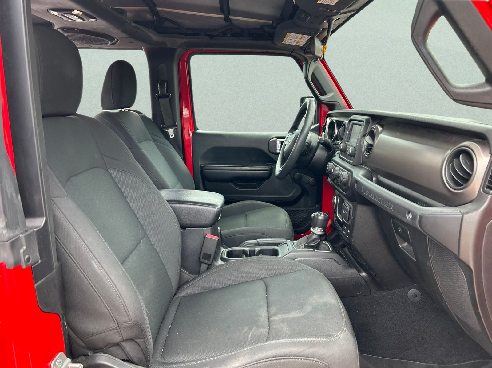 Used 2020 Red Jeep Sport image 12